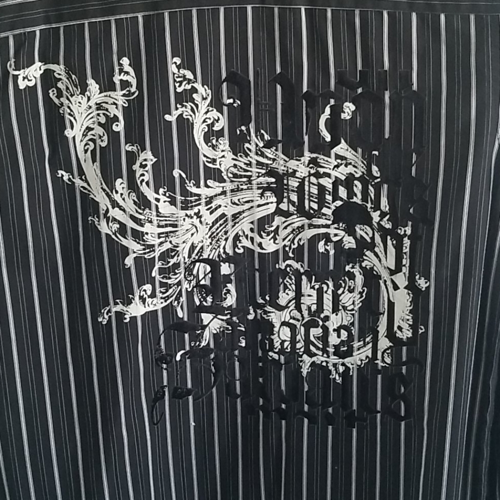 Express Button Down - Picture 3 of 5